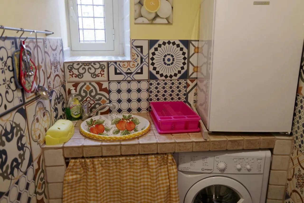 La Nicchia Apartment Noto 0*,